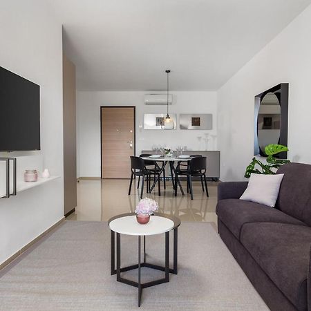 Apartment Val Pjescana Uvala Buitenkant foto